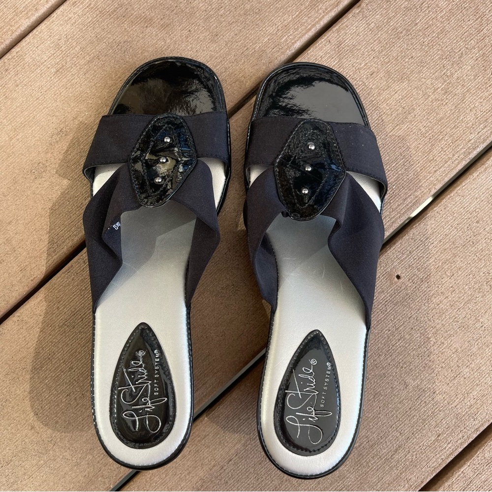 black life stride soft system freedom slip on wedge sandals